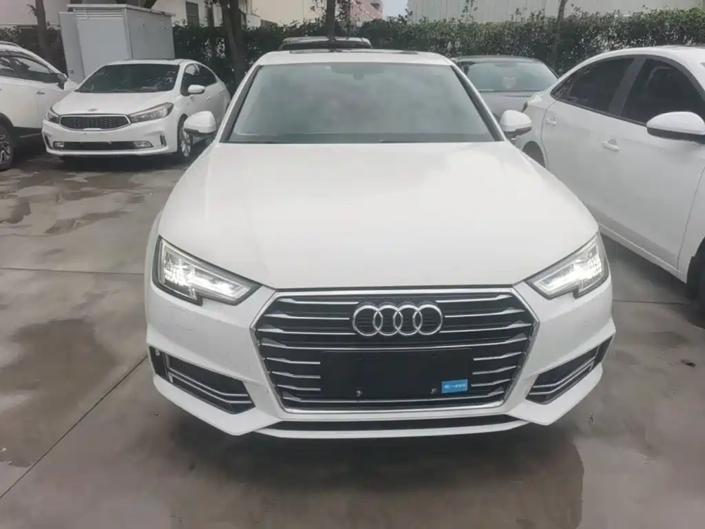 Audi A4L 2020