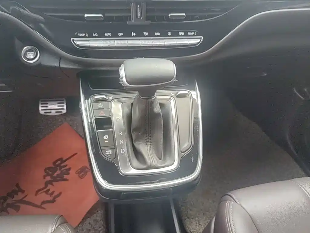 GAC Trumpchi M6 2021 — фото 14