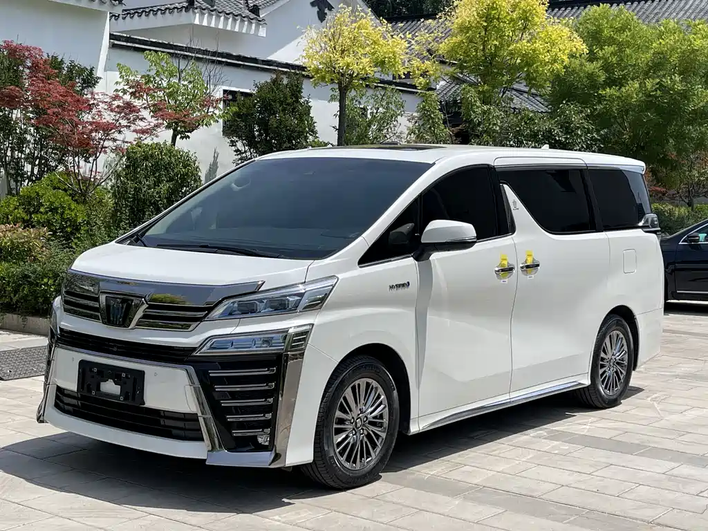 Toyota Vellfire 2022