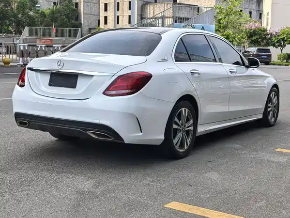 Mercedes-Benz C-Class 2018
