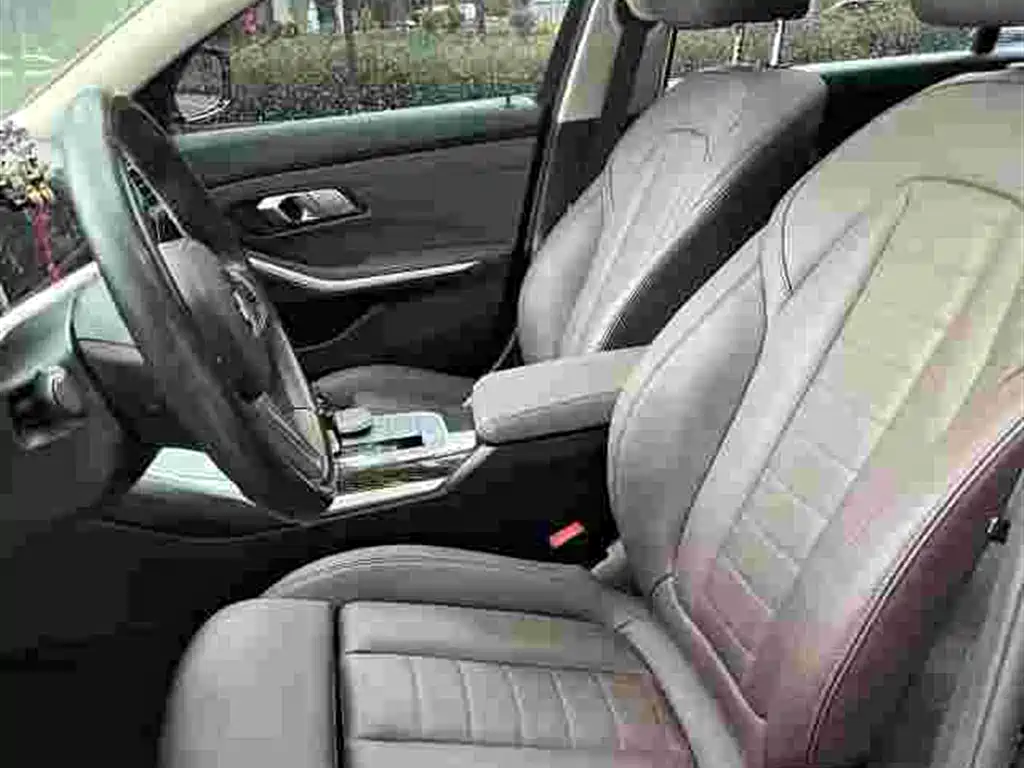 BMW 3 Series 2020