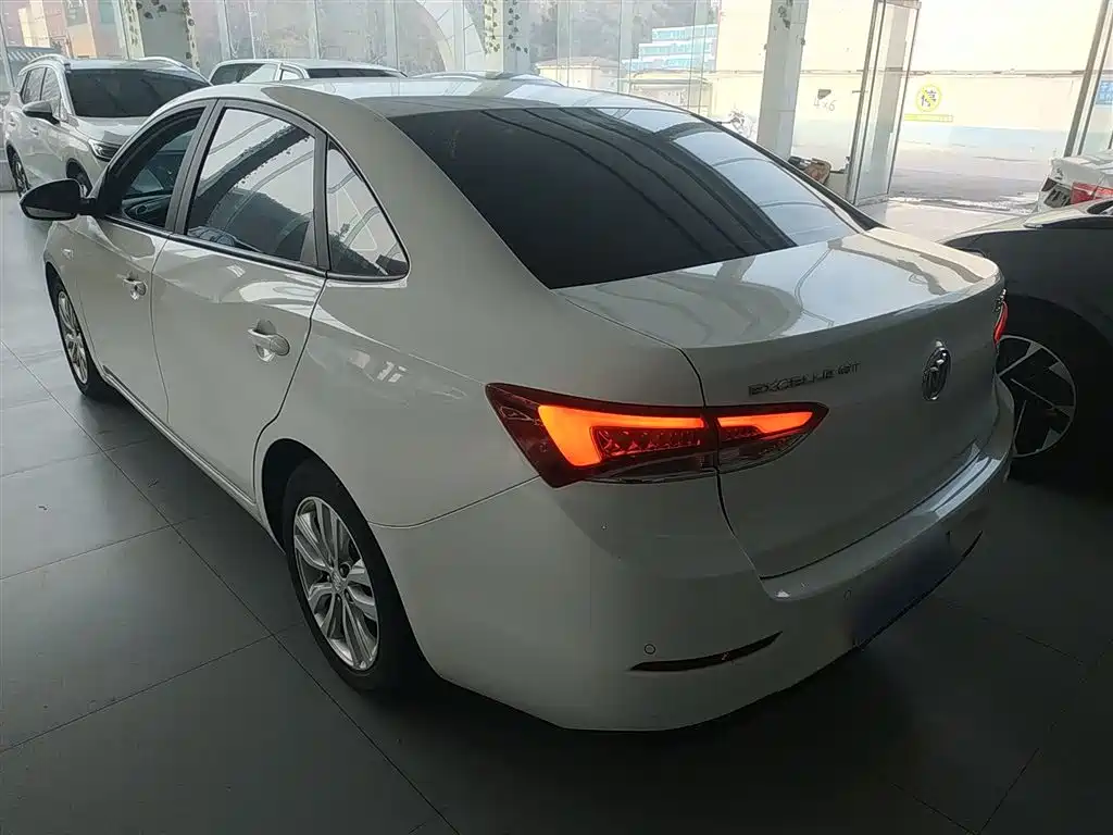 Buick Excelle 2021 — фото 23