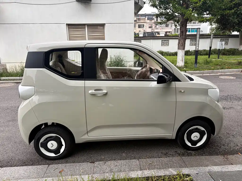 Wuling Hongguang MINIEV 2024