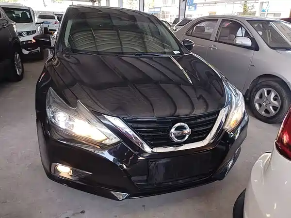 Nissan Teana 2018