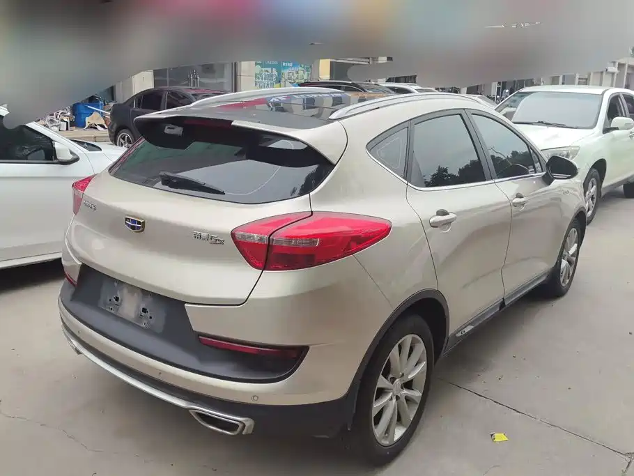 Geely Emgrand GS 2017