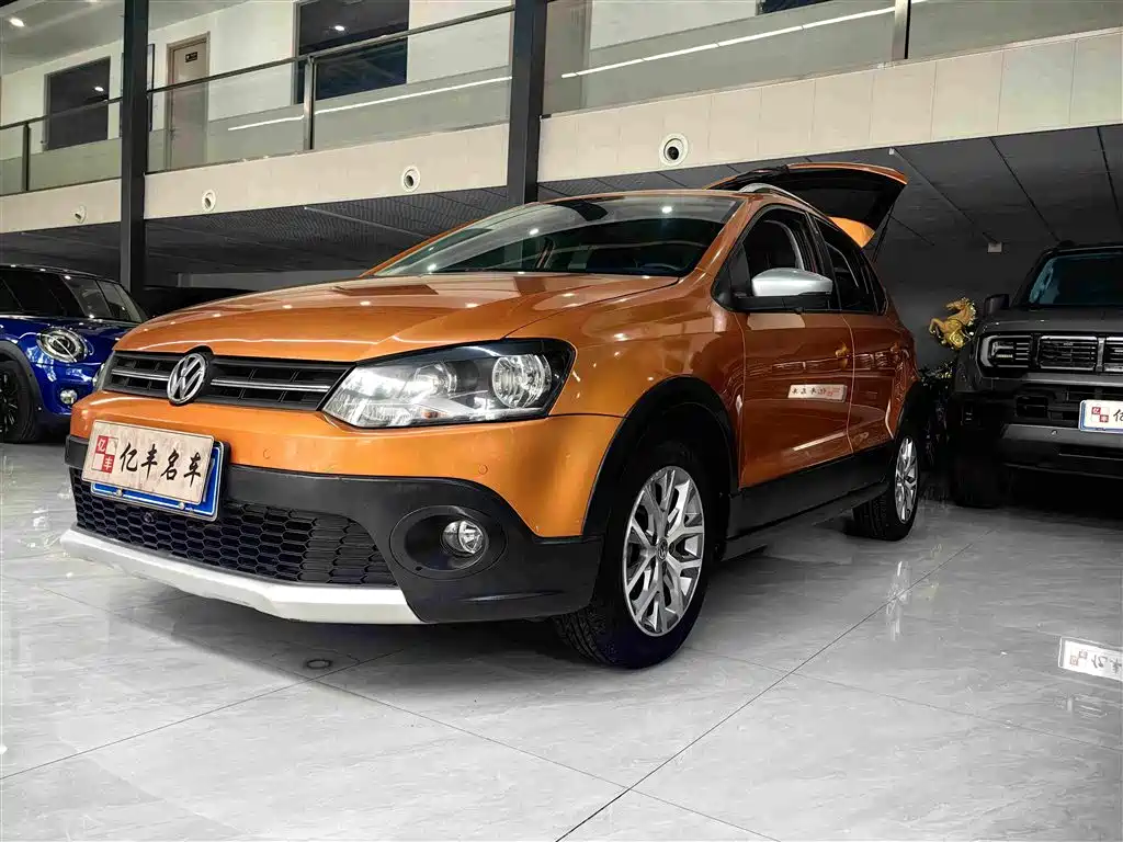 Volkswagen Polo 2015