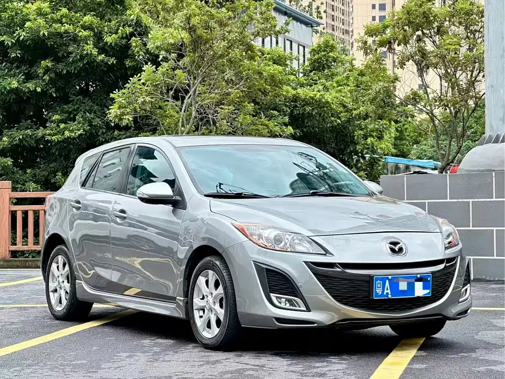 Mazda 3 Xingcheng 2013 — фото 3