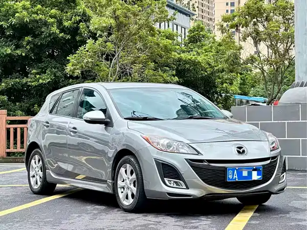 Mazda 3 Xingcheng 2013