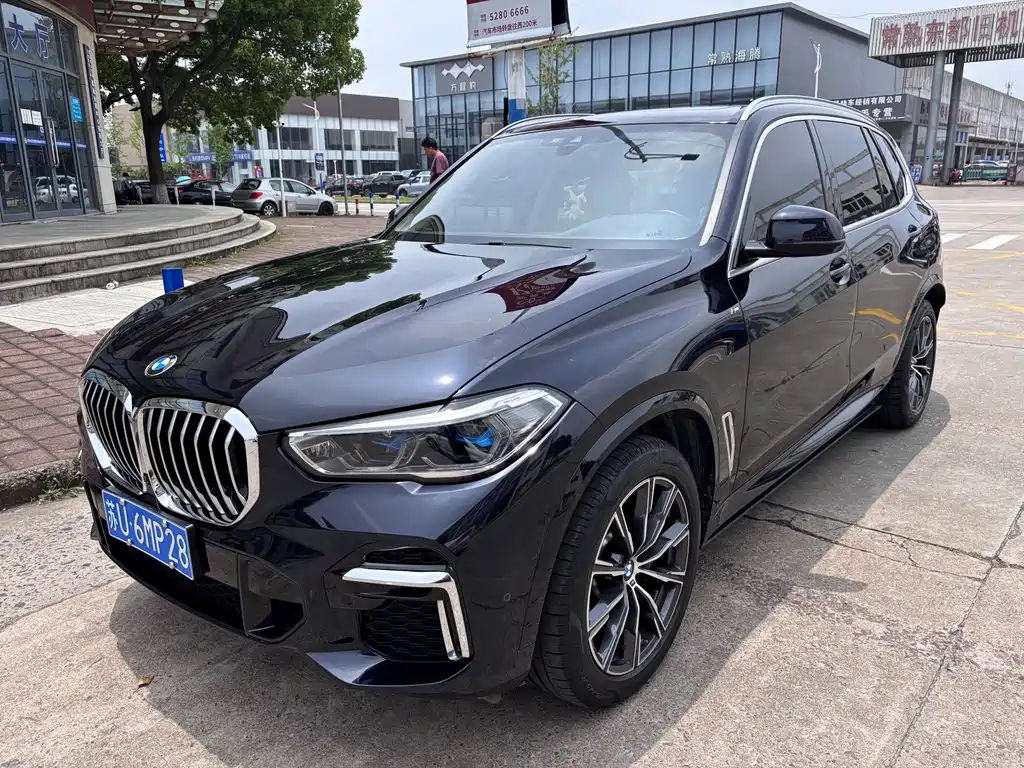 BMW X5 2023 — фото 1