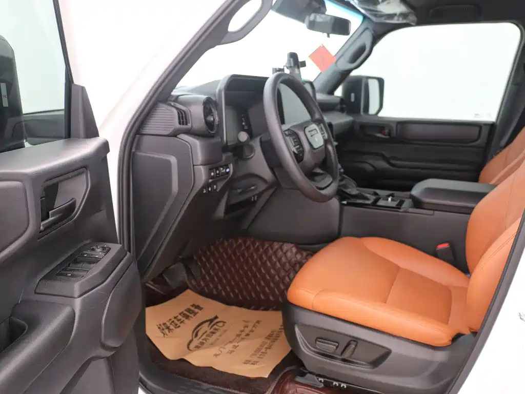 Toyota Prado 2024