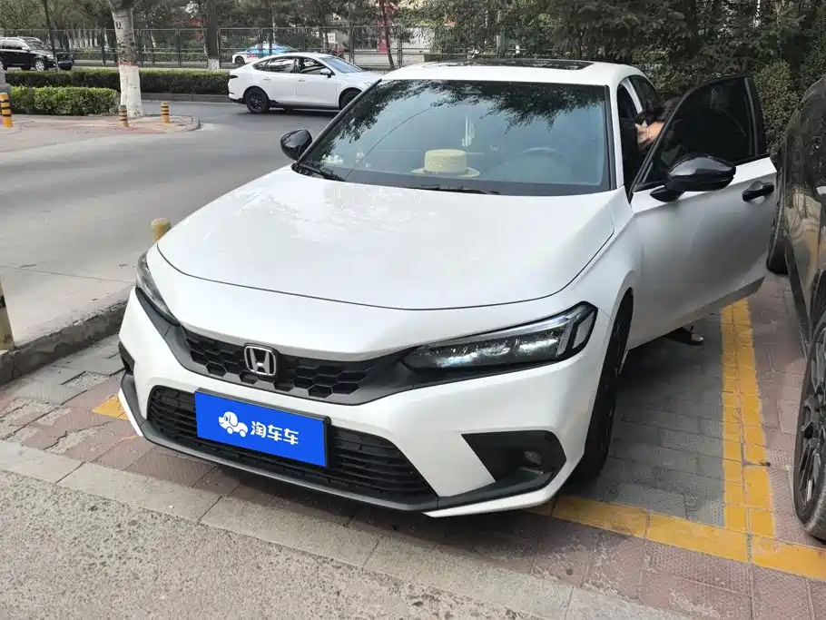 Honda Civic 2024