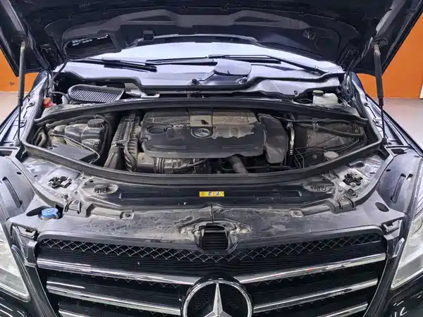 Mercedes-Benz R-Class 2014