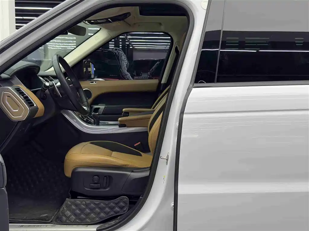 Land Rover Sport 2022 — фото 6
