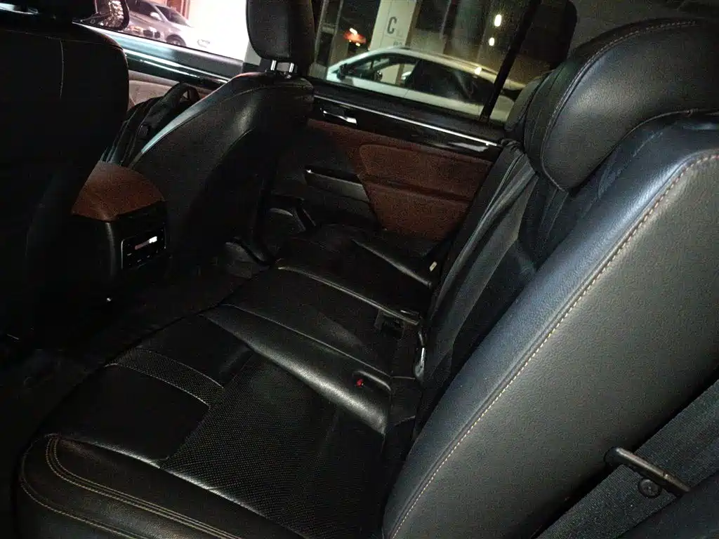 GAC Motor Trumpchi GS8 2018 — фото 13