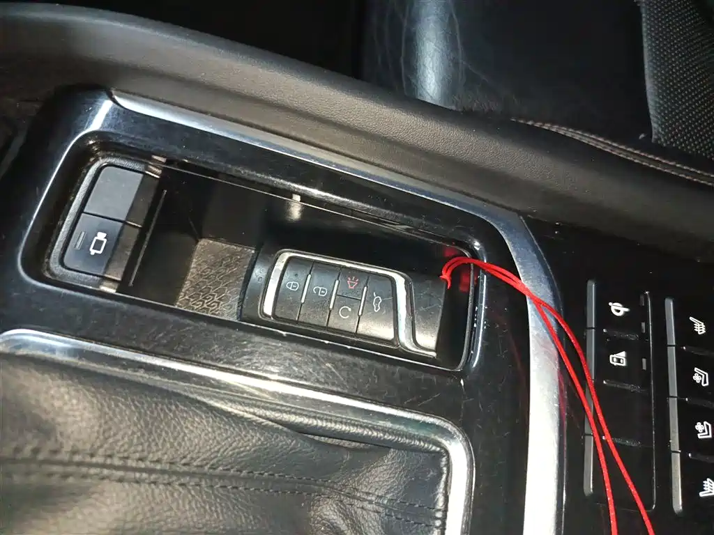 GAC Motor Trumpchi GS8 2018 — фото 17