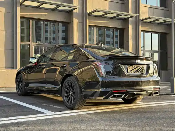 Cadillac CT5 2026