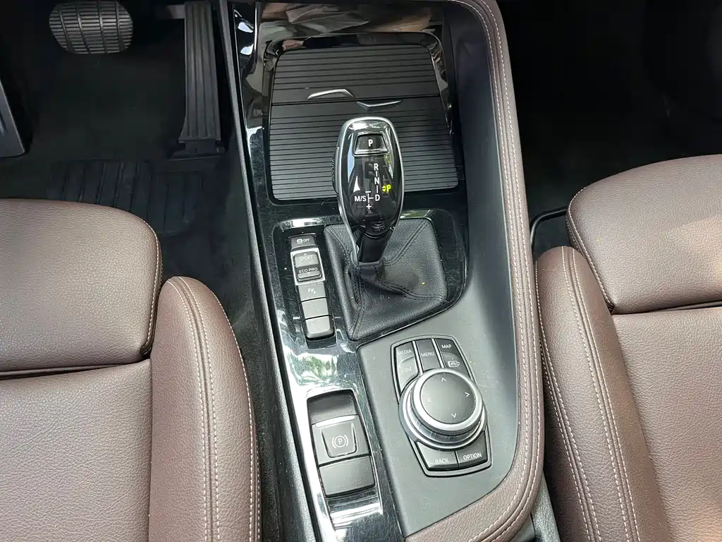 BMW X1 2021 — фото 10