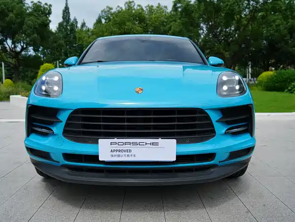 Porsche Macan 2021