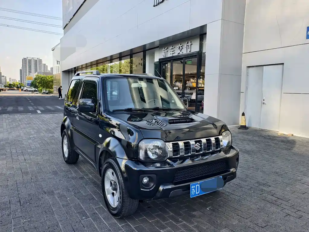 Suzuki Jimny 2013 — фото 2