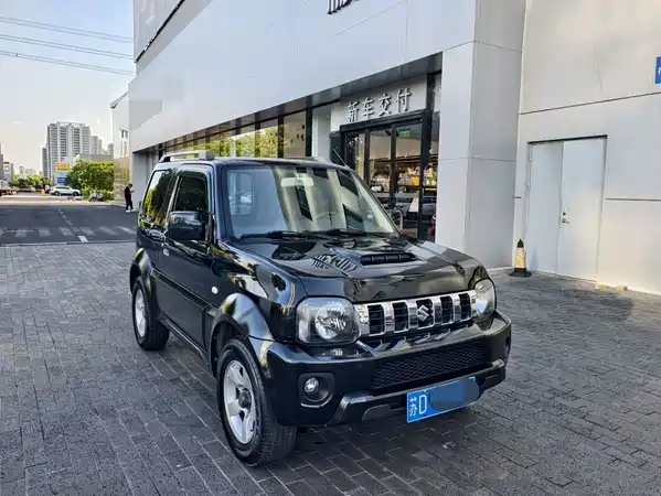 Suzuki Jimny 2013
