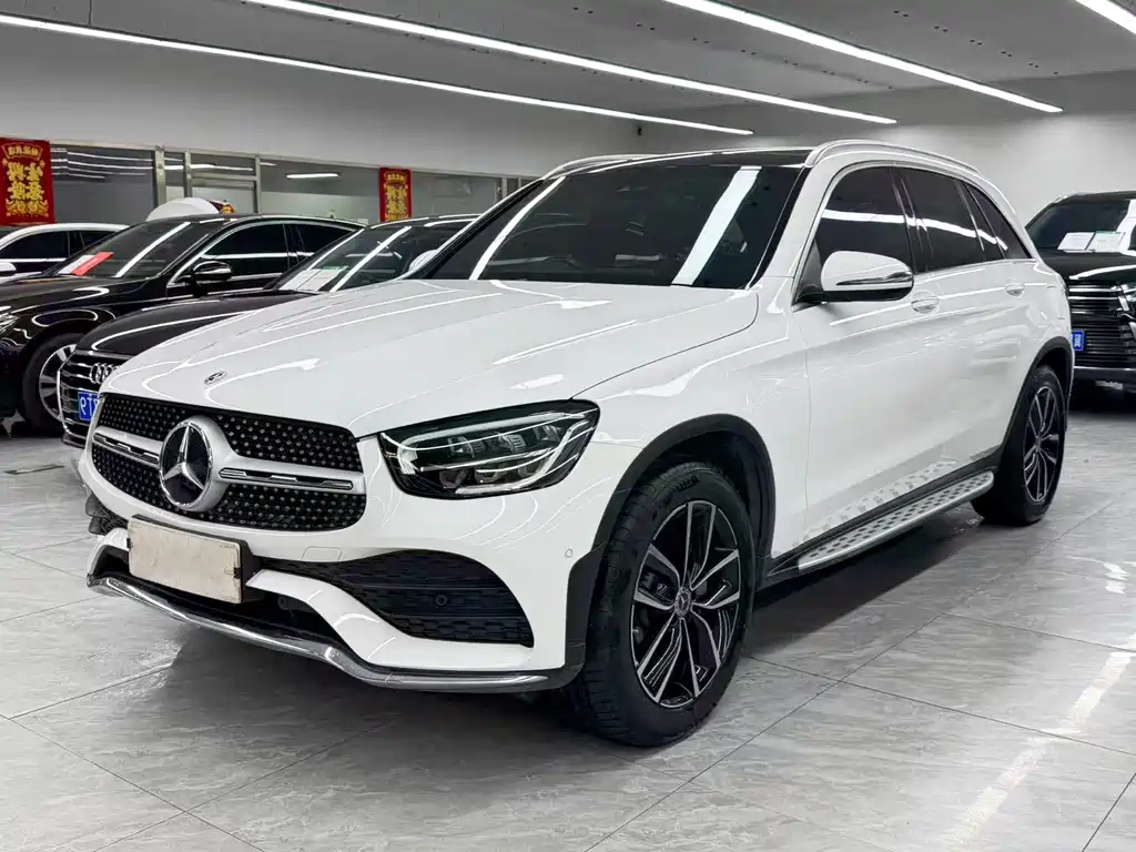 Mercedes-Benz GLC 2021 — фото 1