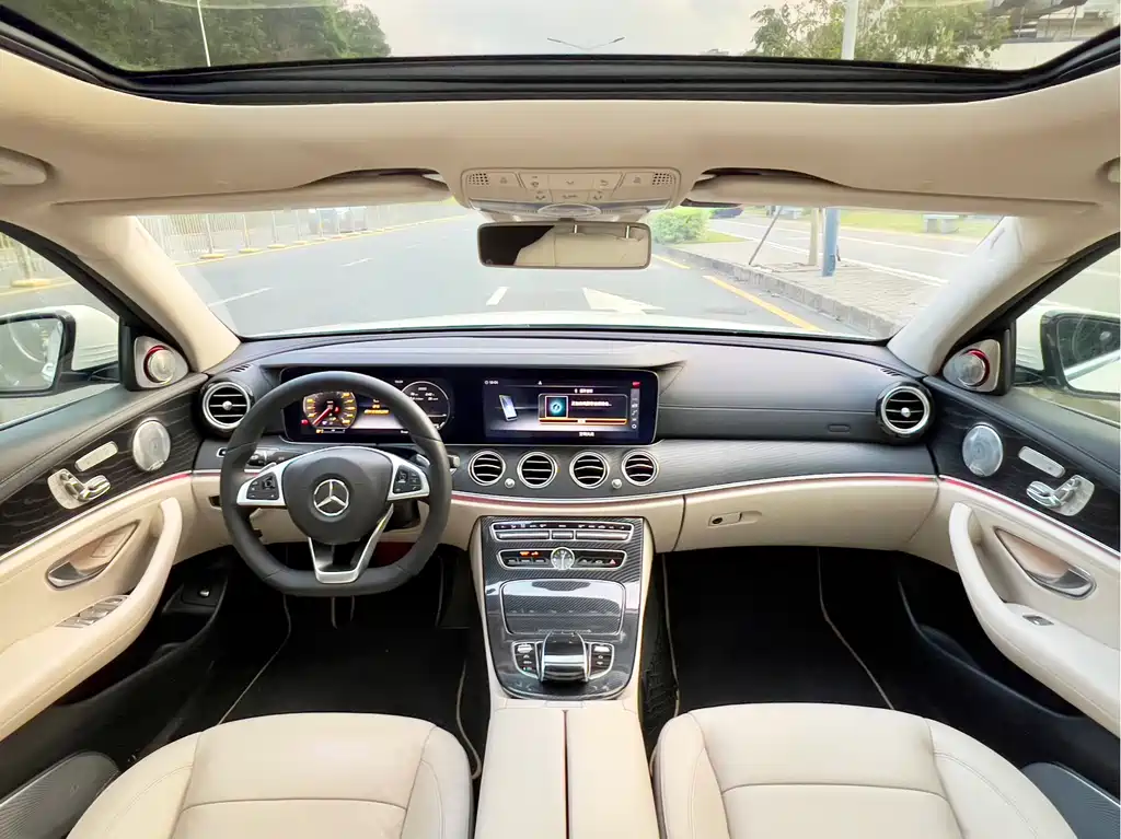 Mercedes-Benz E-Class 2017 — фото 10