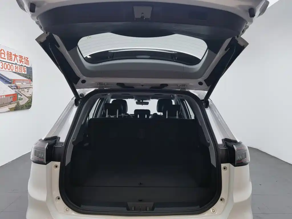 Chery Tiggo 8 PLUS 2022 — фото 16