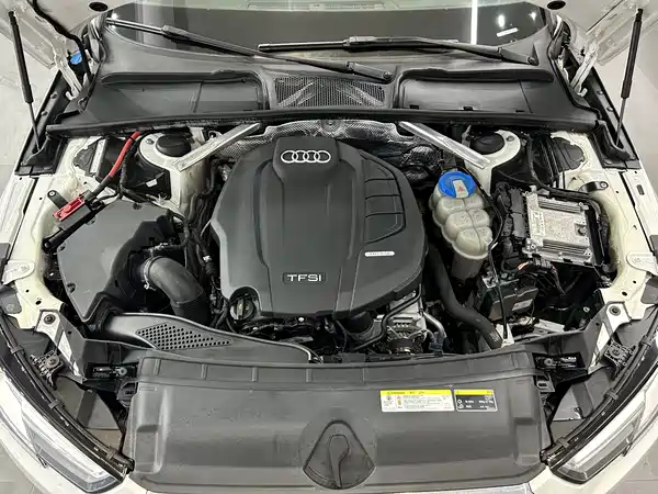 Audi A4L 2017