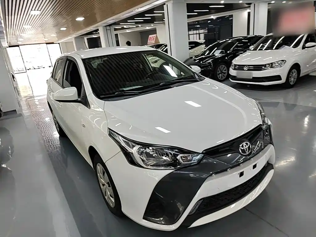 Toyota Yaris L 2017