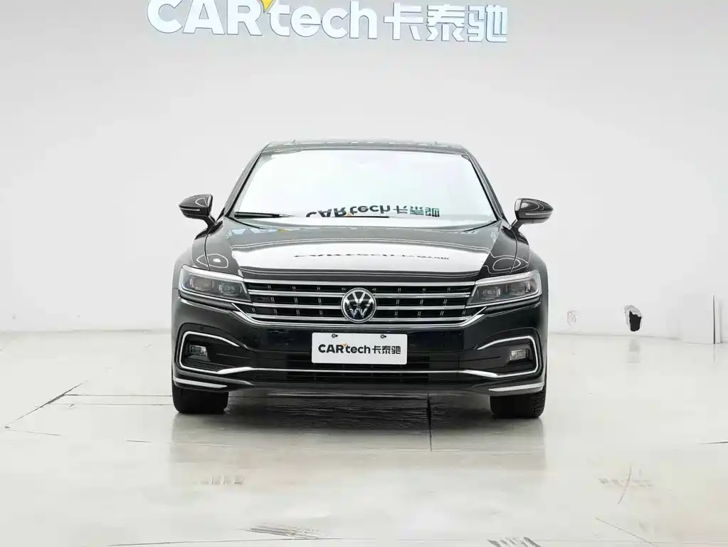 Volkswagen Phideon 2021 — фото 2