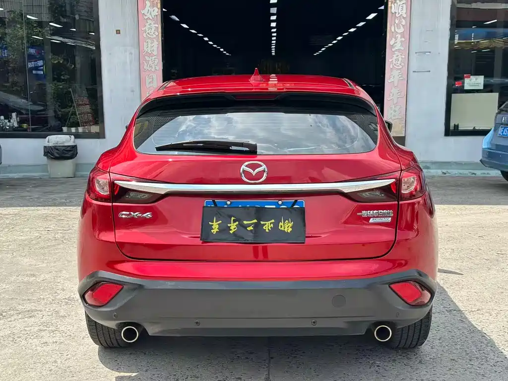 Mazda CX-4 2019 — фото 8