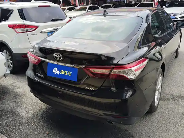 Toyota Camry 2022