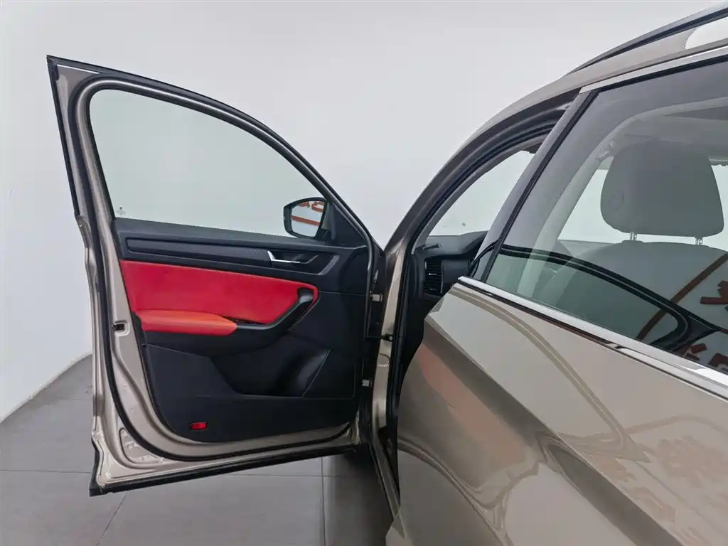 Skoda Kodiaq 2020 — фото 8