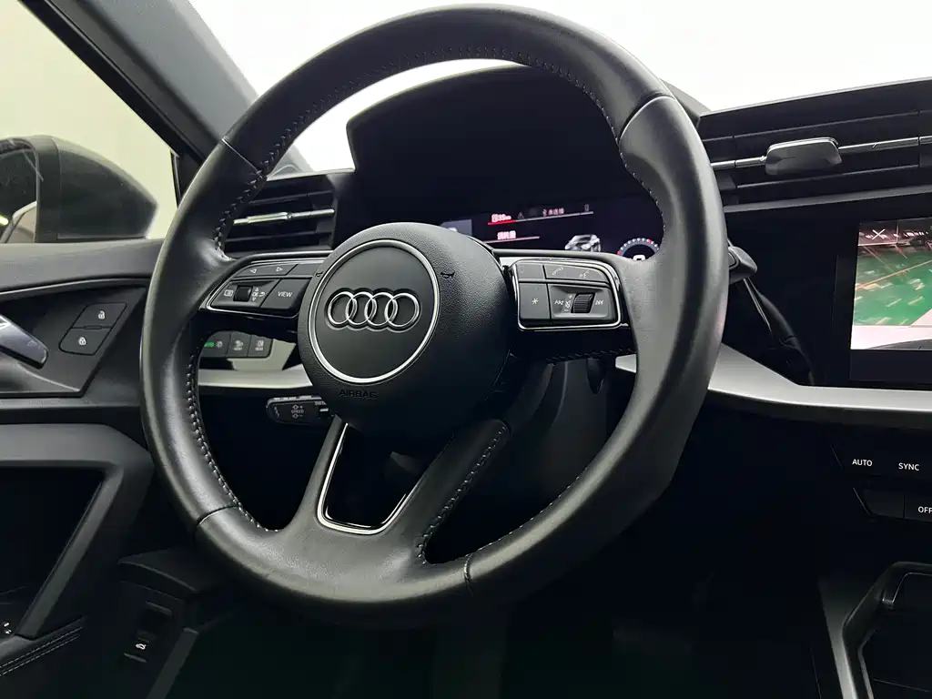 Audi A3 2022 — фото 13