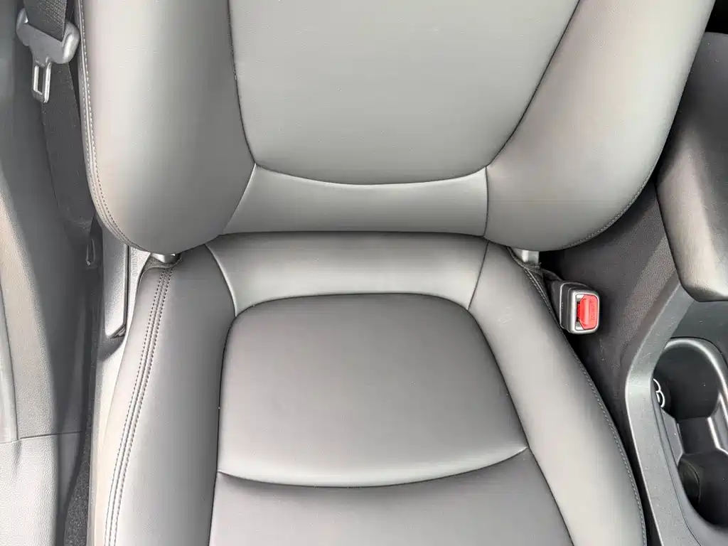 Toyota Corolla 2022 — фото 12