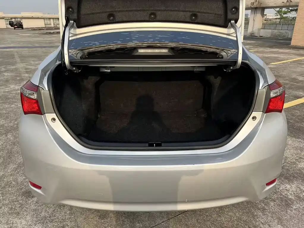 Toyota Corolla 2019 — фото 16