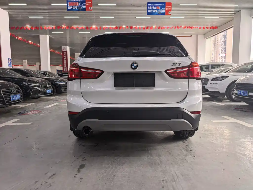 BMW X1 2017 — фото 16