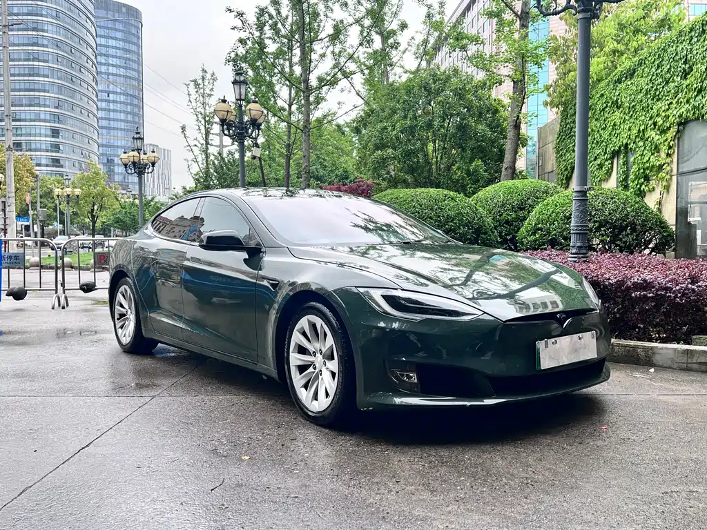 Tesla Model S 2018 — фото 3