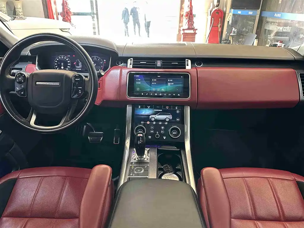 Land Rover Sport 2020 — фото 7