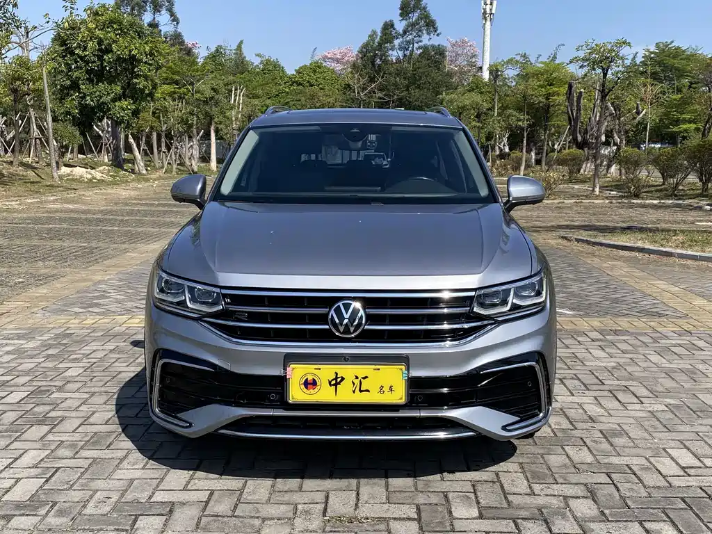 Volkswagen Tiguan L 2021