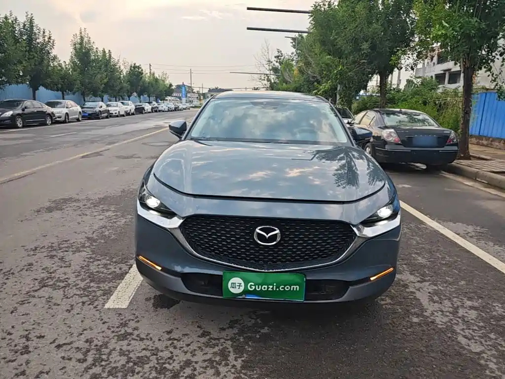 Mazda CX-30 2025