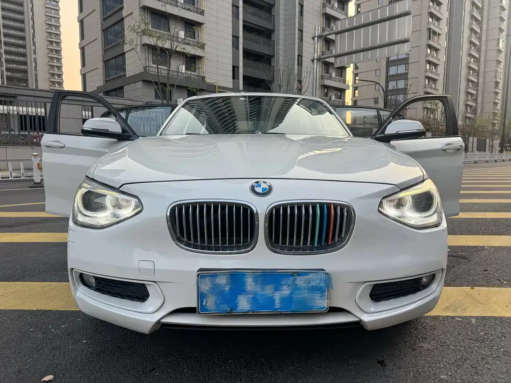 BMW 1 Series 2013 — фото 1