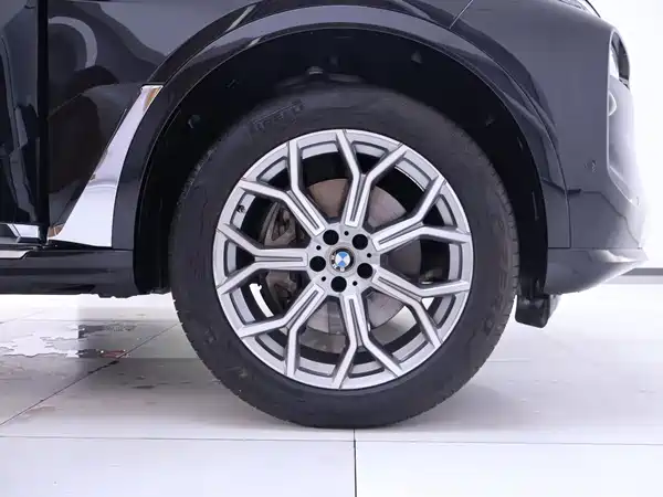 BMW X7 2024