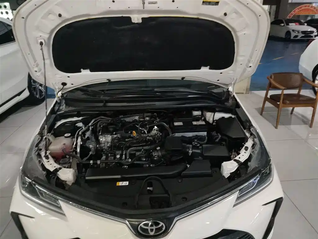 Toyota Corolla 2023 — фото 16