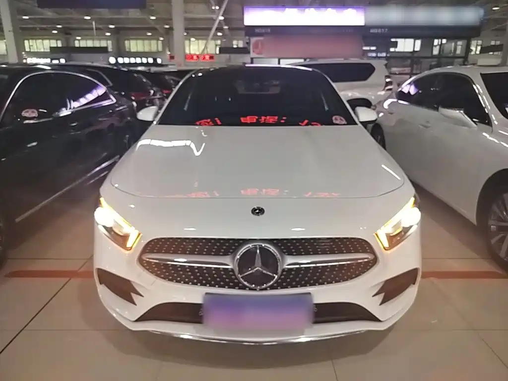 Mercedes-Benz A-Class 2023 — фото 3