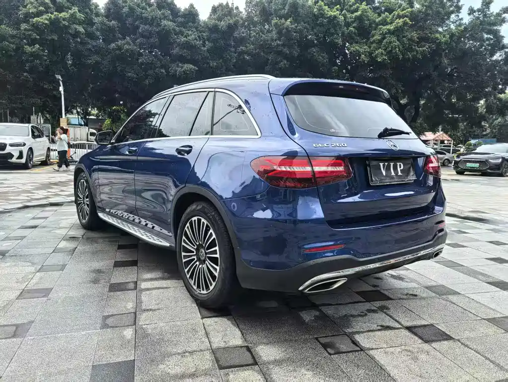 Mercedes-Benz GLC 2018 — фото 10
