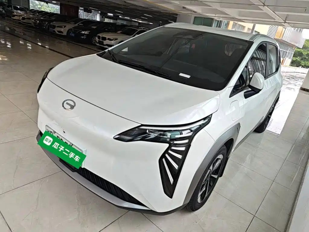 Aion Y 2025