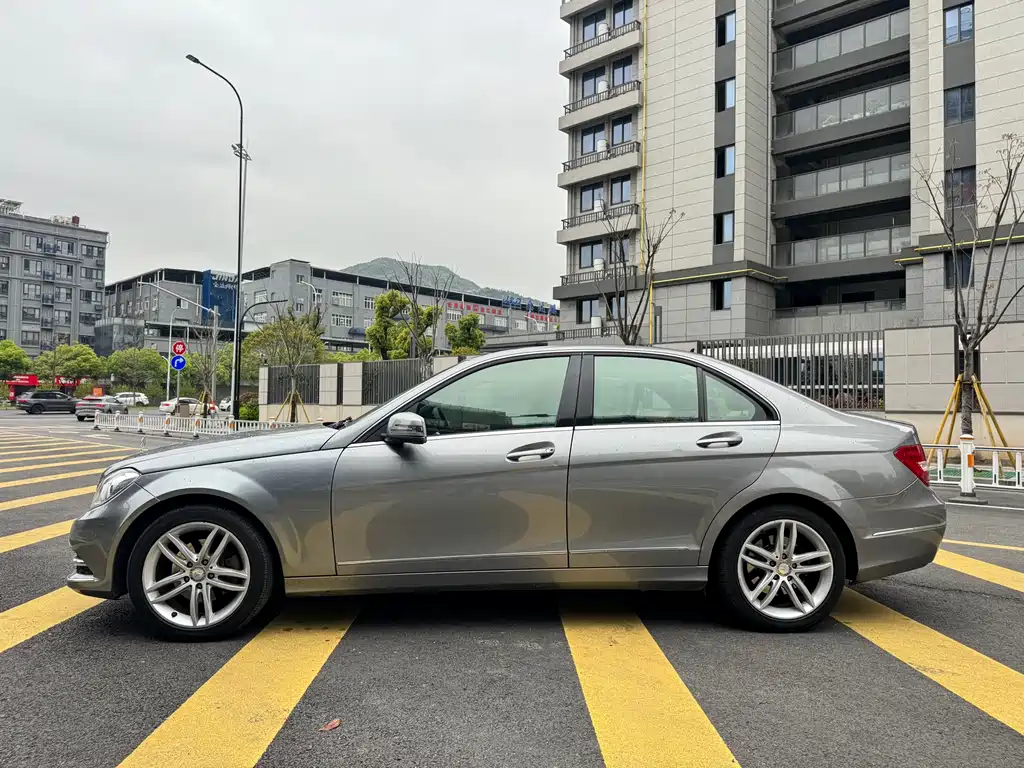 Mercedes-Benz C-Class 2013 — фото 6
