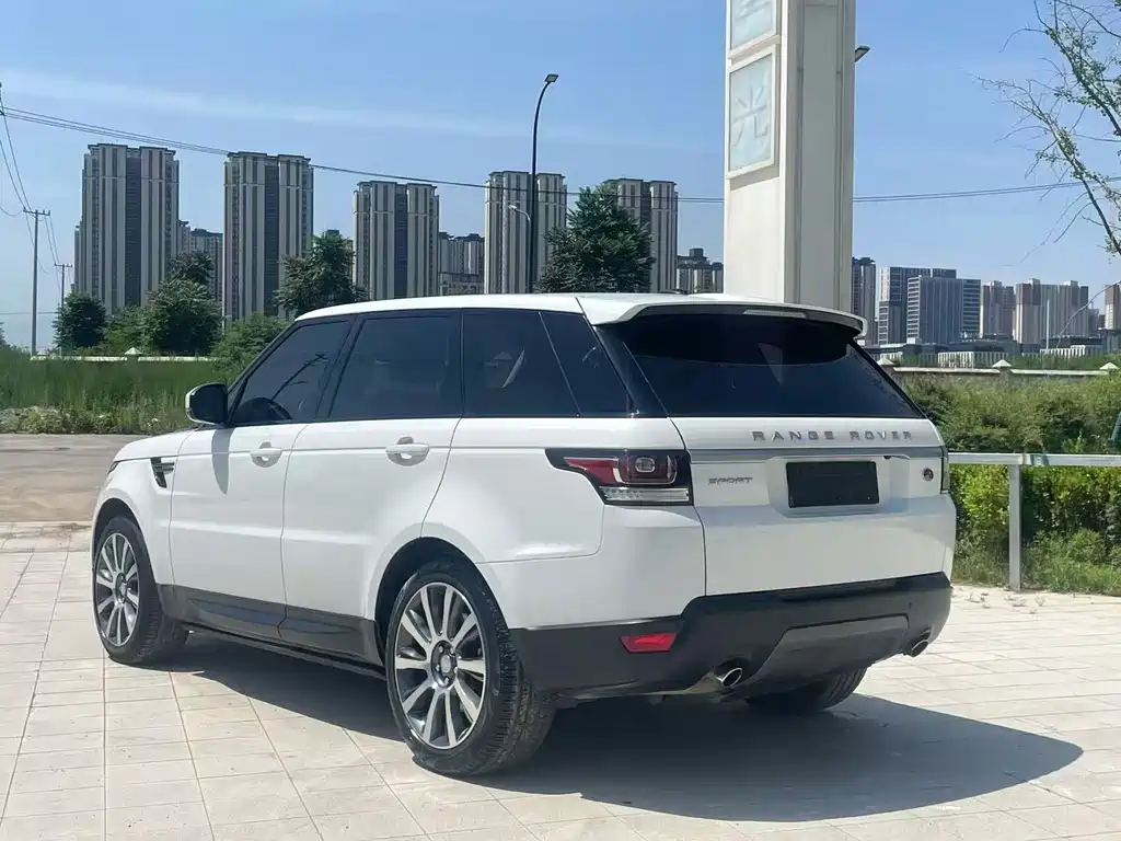 Land Rover Sport 2017 — фото 9
