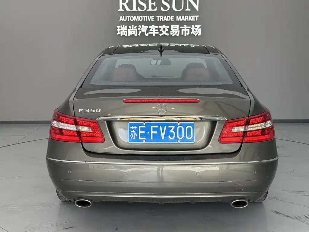Mercedes-Benz E-Class 2011